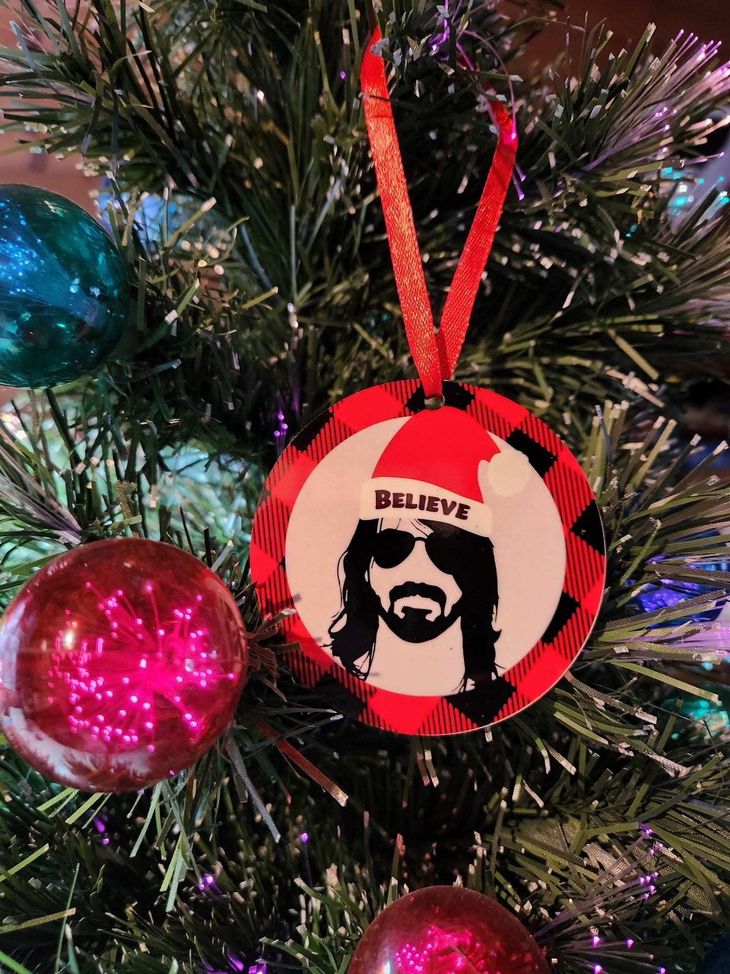 *Ornament - Dave Grohl FF - "Believe"