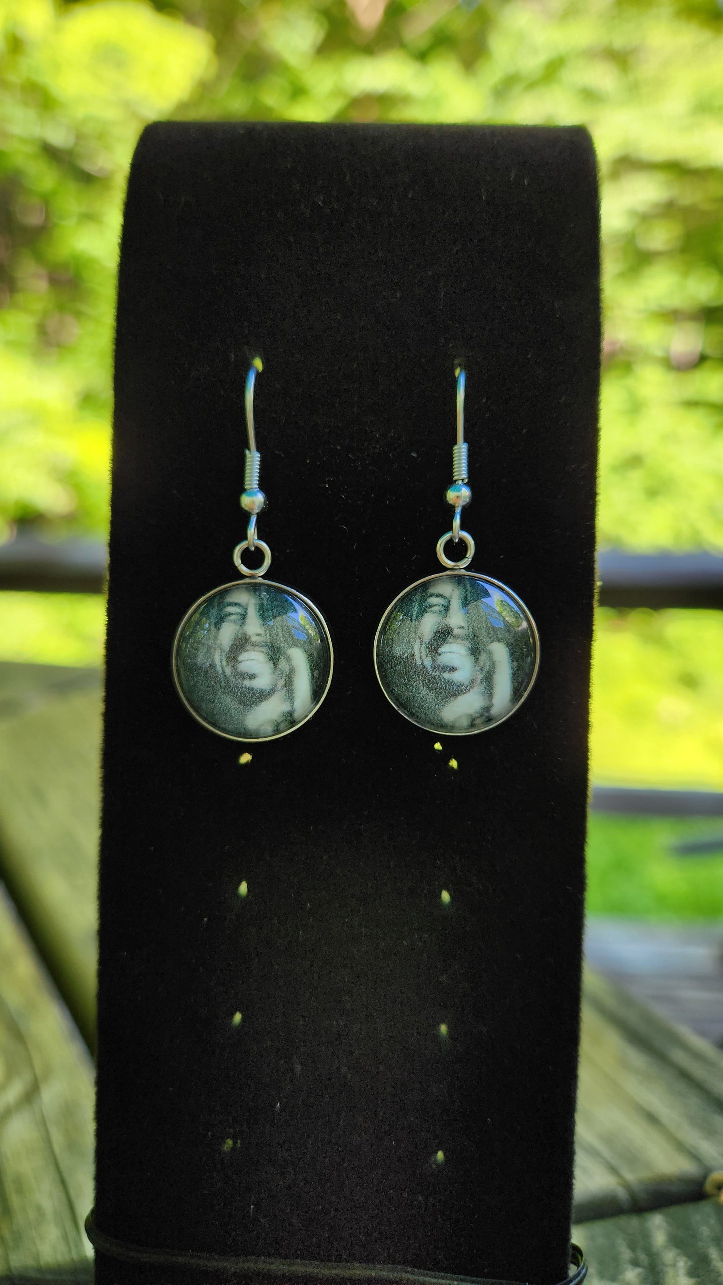 Earrings: Dave or FF logo