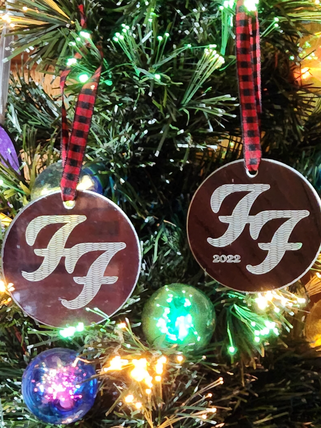 *Ornament - FF Logo Engraved Mirrored Ornament